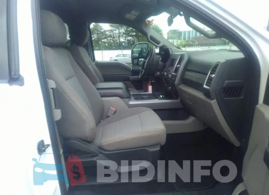 1FT7X2B61HEC67640 Photo# 5