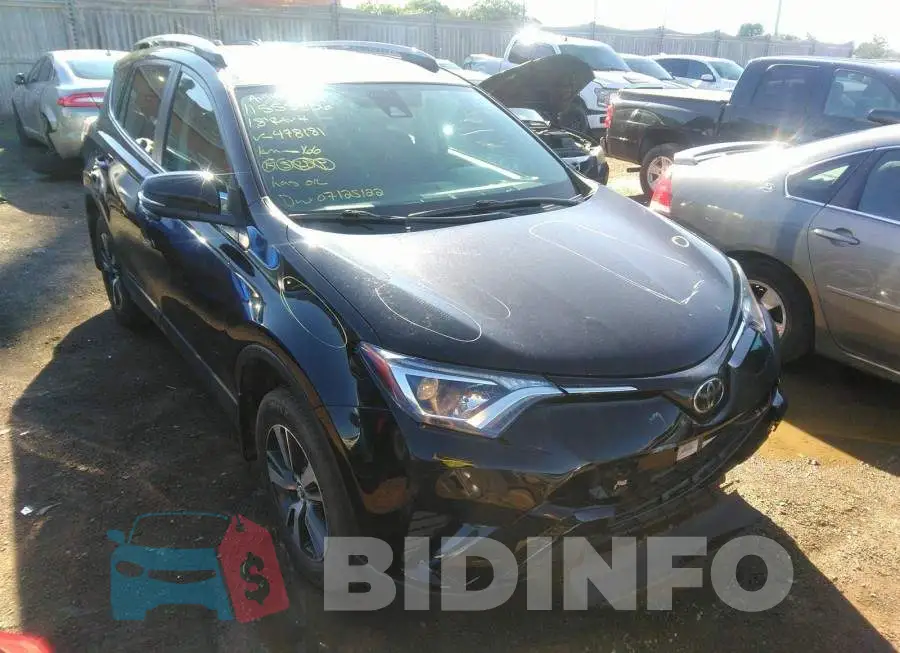 2T3ZFREV1JW478181 Photo# 1