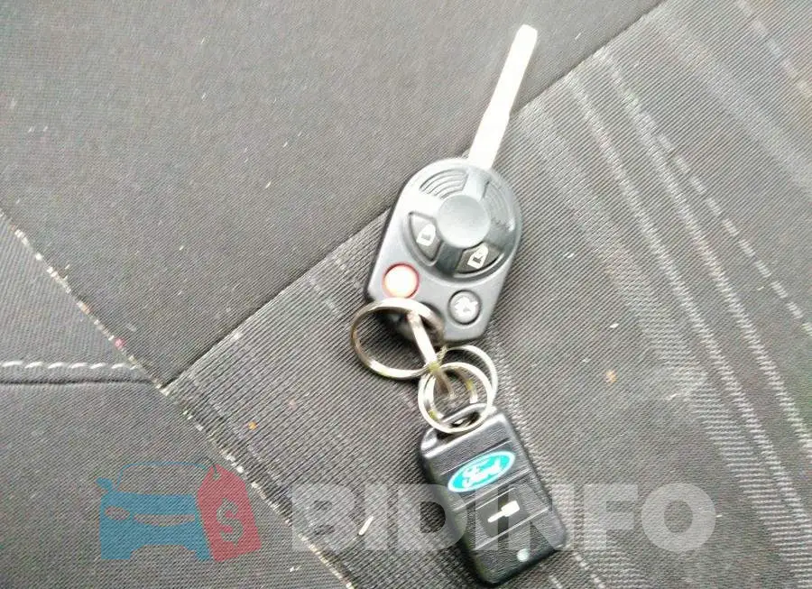 1FADP3F28FL245374 Photo# 11