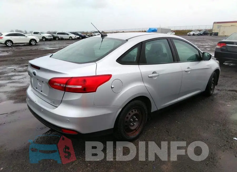 1FADP3F28FL245374 Photo# 4