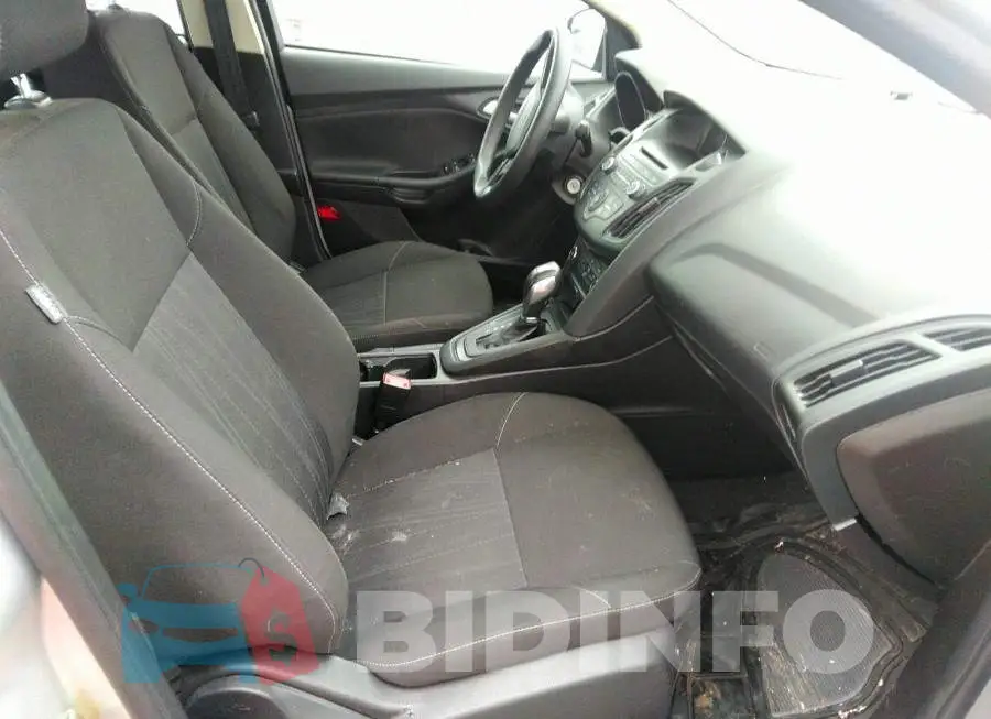 1FADP3F28FL245374 Photo# 5