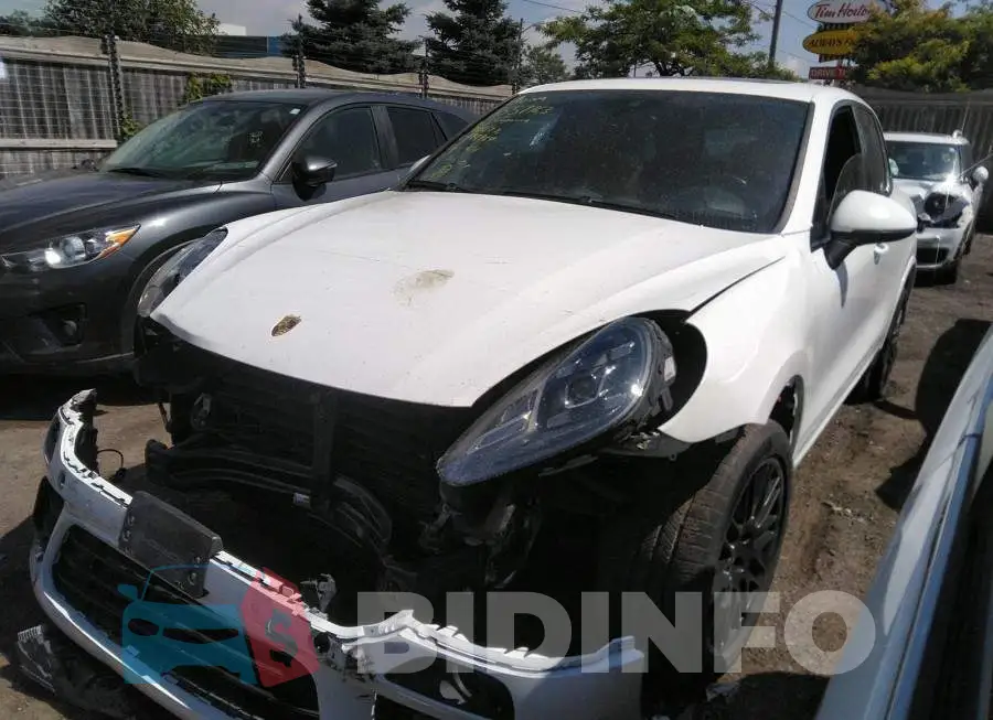 WP1AA2A26GKA14964 Photo# 2