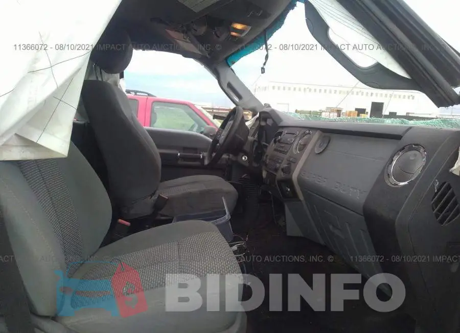 1FT8W3BT3GEB80937 Photo# 5