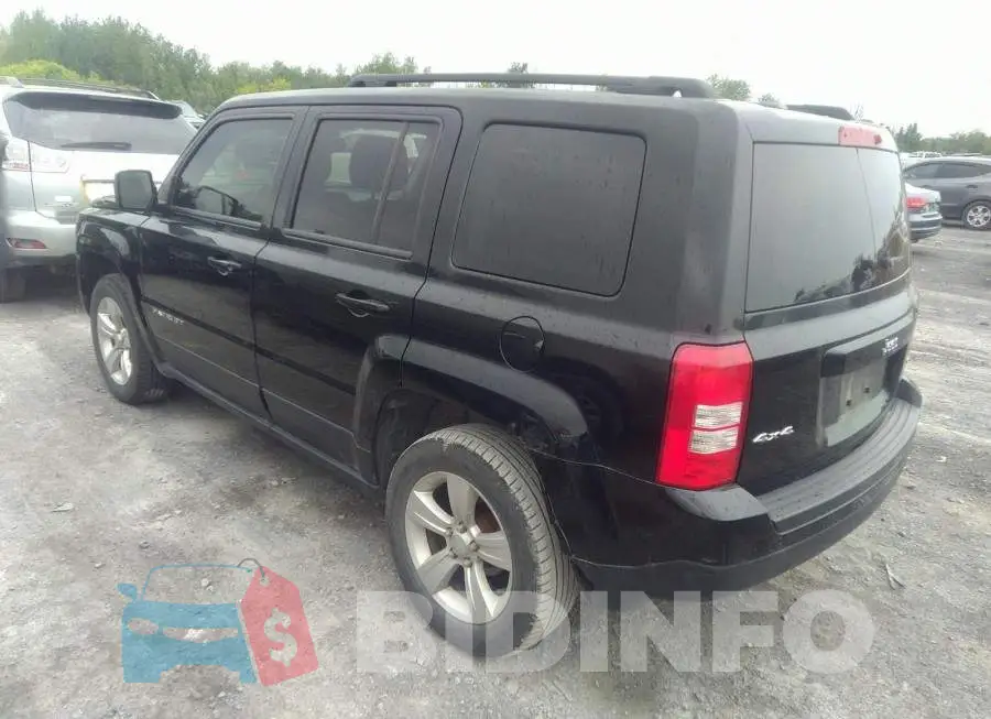 1C4NJRAB6FD101679 Photo# 3