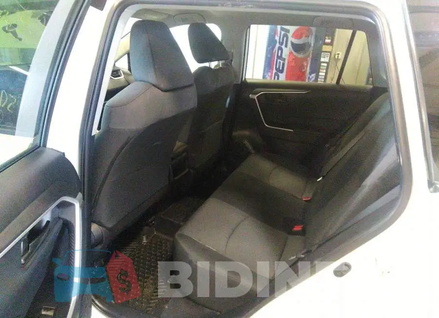 2T3B1RFV8MC209387 Photo# 8