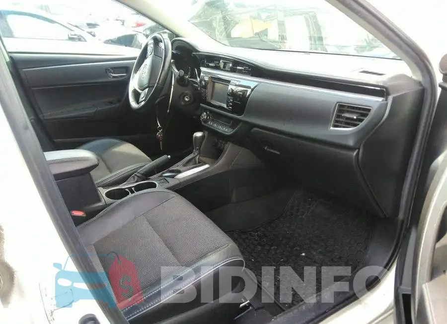 2T1BURHE9GC636899 Photo# 5