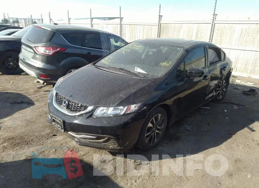 2HGFB2F50FH054388 Photo# 2