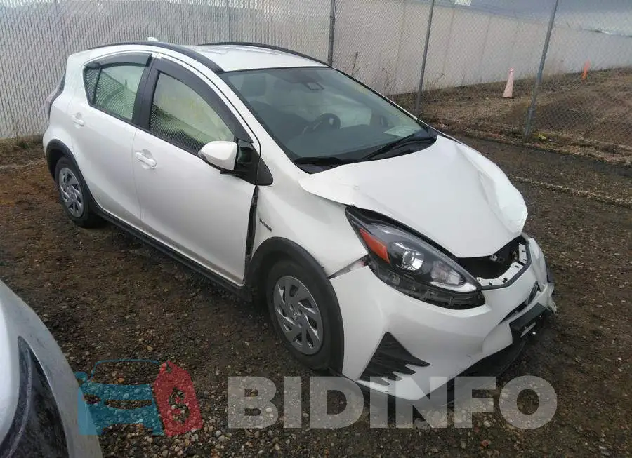 JTDKDTB31J1615772 Photo# 1 JTDKDTB31J1615772 Photo# 1