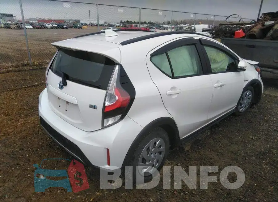 JTDKDTB31J1615772 Photo# 4 JTDKDTB31J1615772 Photo# 4