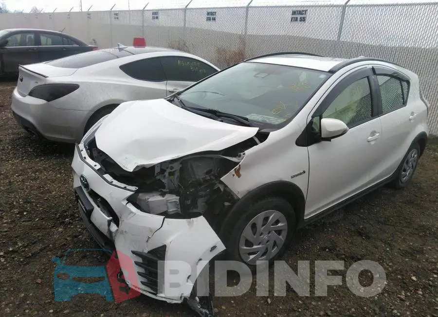 JTDKDTB31J1615772 Photo# 6 JTDKDTB31J1615772 Photo# 6
