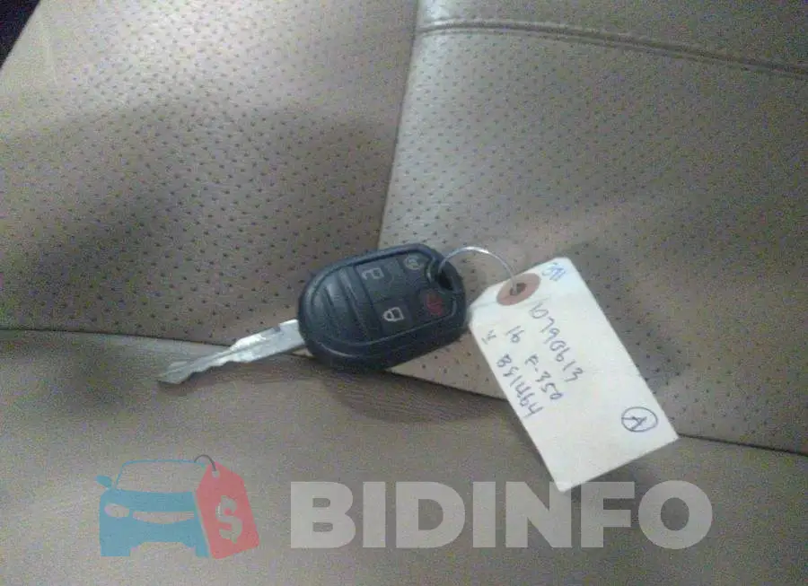 1FT8W3BT2GEB81464 Photo# 11
