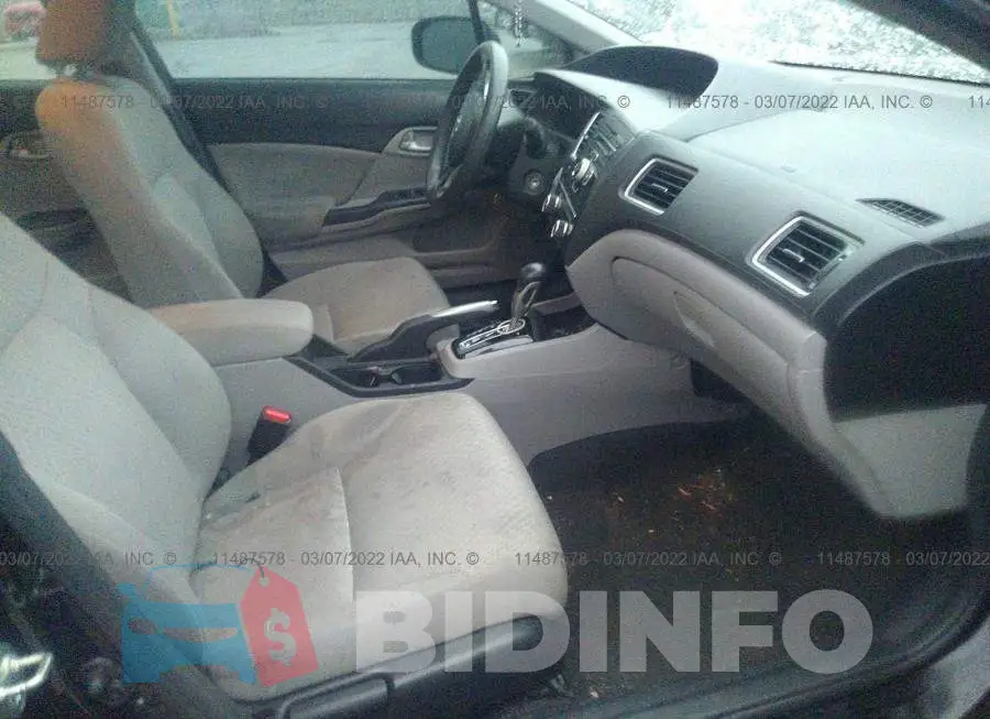 2HGFB2F48FH016530 Photo# 5