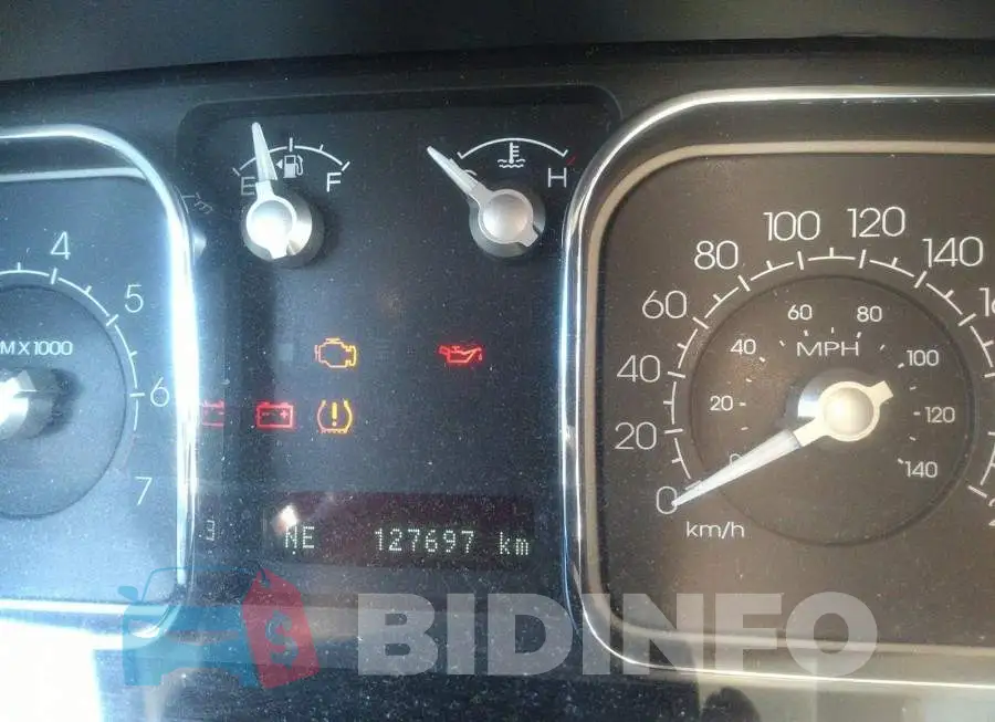 2LMDU88C69BJ08038 Photo# 7