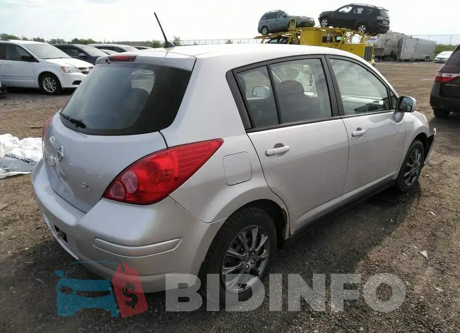 3N1BC13E79L431922 Photo# 4