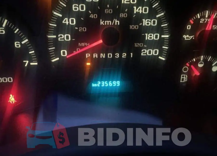 1GNDT13S282132759 Photo# 6