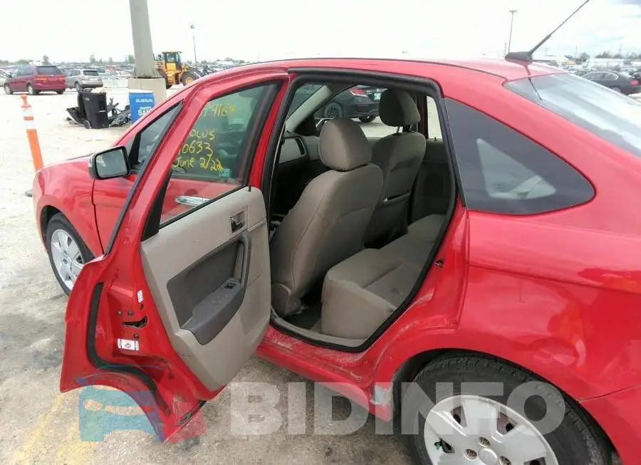 1FAHP34N08W290633 Photo# 8