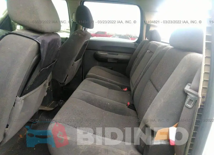 1GTHK33648F215047 Photo# 8