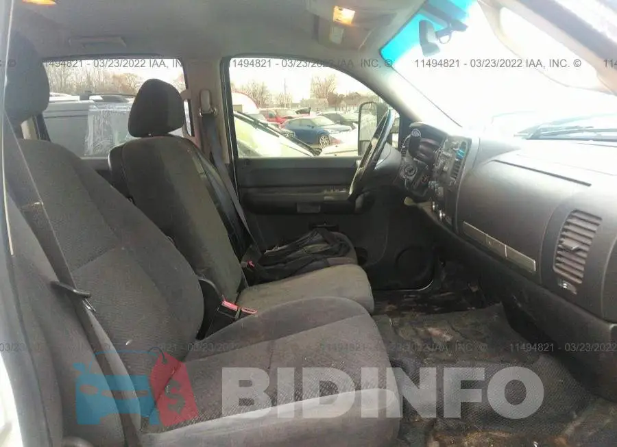 1GTHK33648F215047 Photo# 5
