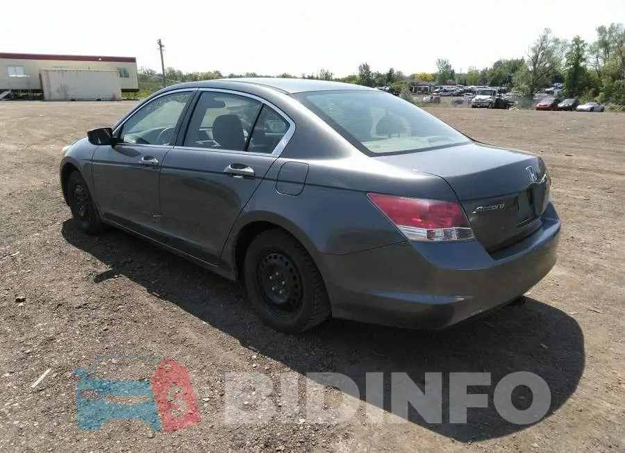 1HGCP25728A804821 Photo# 3