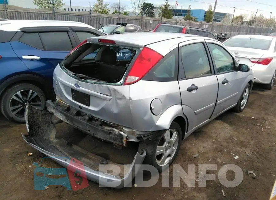 1FAFP37N67W141175 Photo# 4