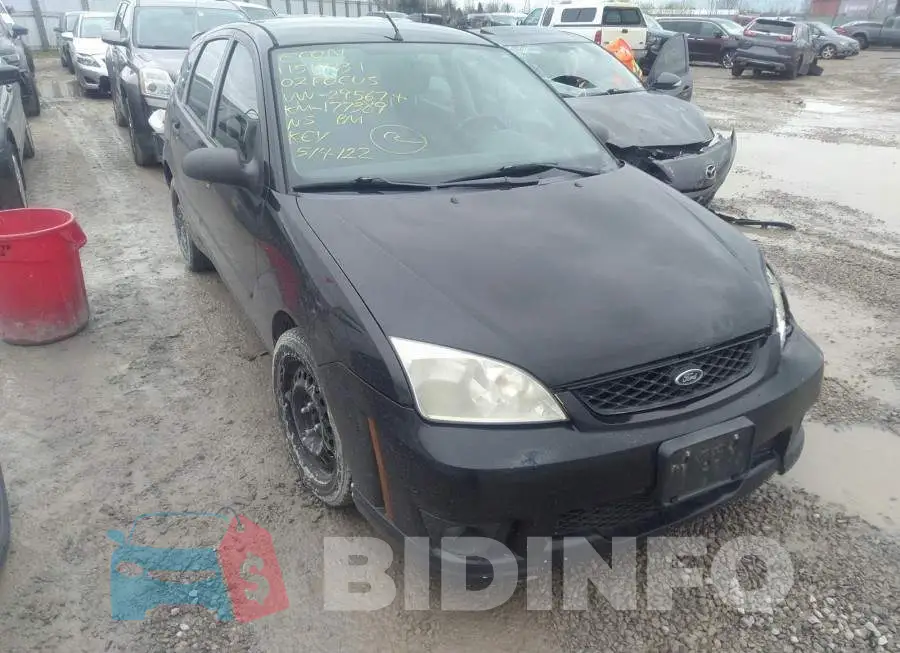 1FAFP37N47W295674 Photo# 1