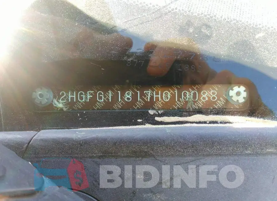 2HGFG11817H010088 Photo# 9