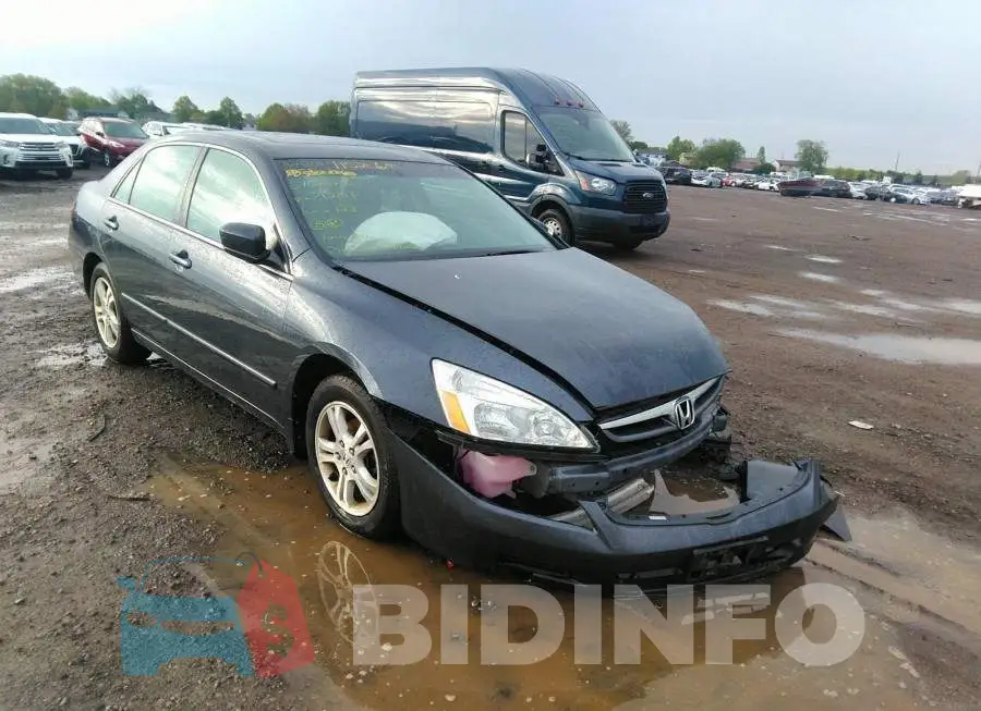 1HGCM56787A812817 Photo# 1