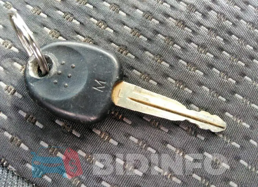 KMHHM65D47U247526 Photo# 11