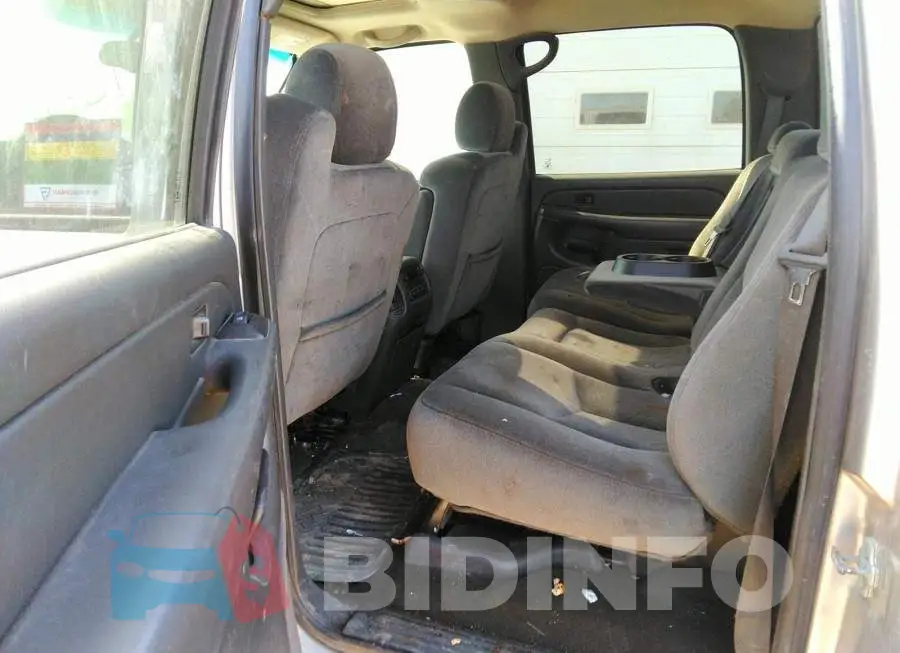 2GTEK13T361279436 Photo# 8