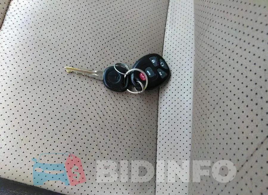1G2ZM171364140615 Photo# 11