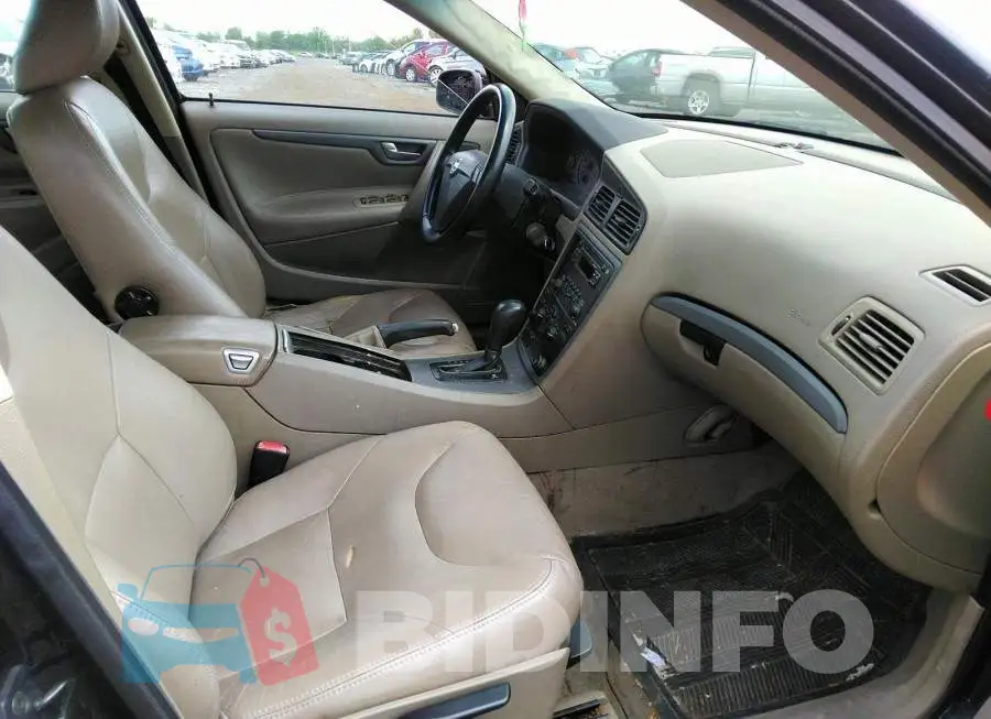 YV1RS592262507394 Photo# 5