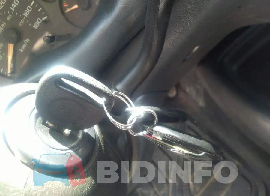 1GNCT18X45K111200 Photo# 11