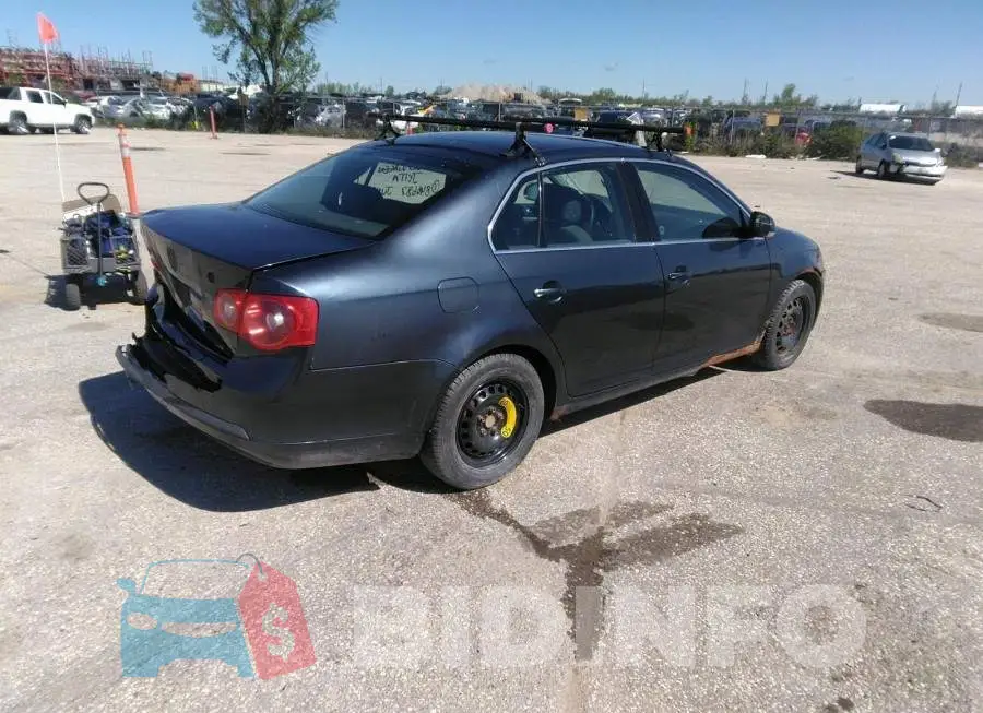 3VWKJ71K36M846687 Photo# 4