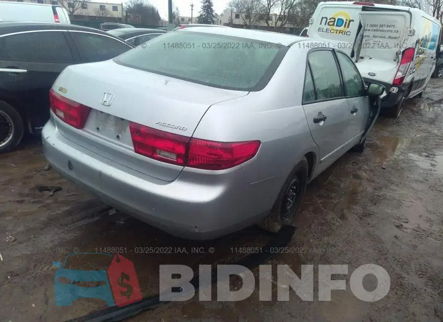 1HGCM56105A814117 Photo# 4