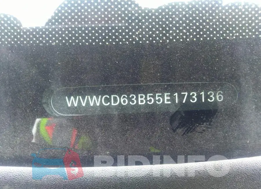 WVWCD63B55E173136 Photo# 9