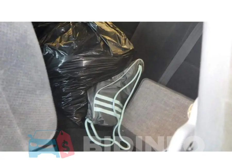 1HGEM22514L803744 Photo# 8