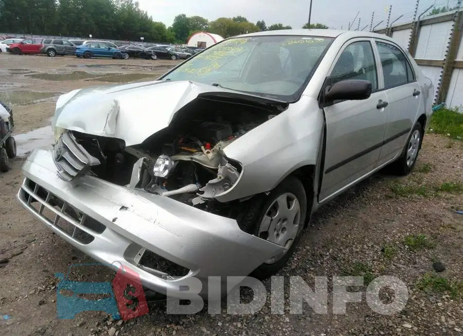 2T1BR32E83C748207 Photo# 2