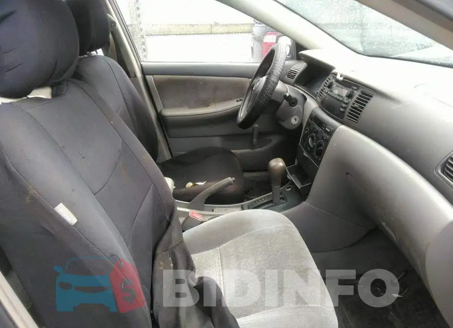 2T1BR32E83C748207 Photo# 5