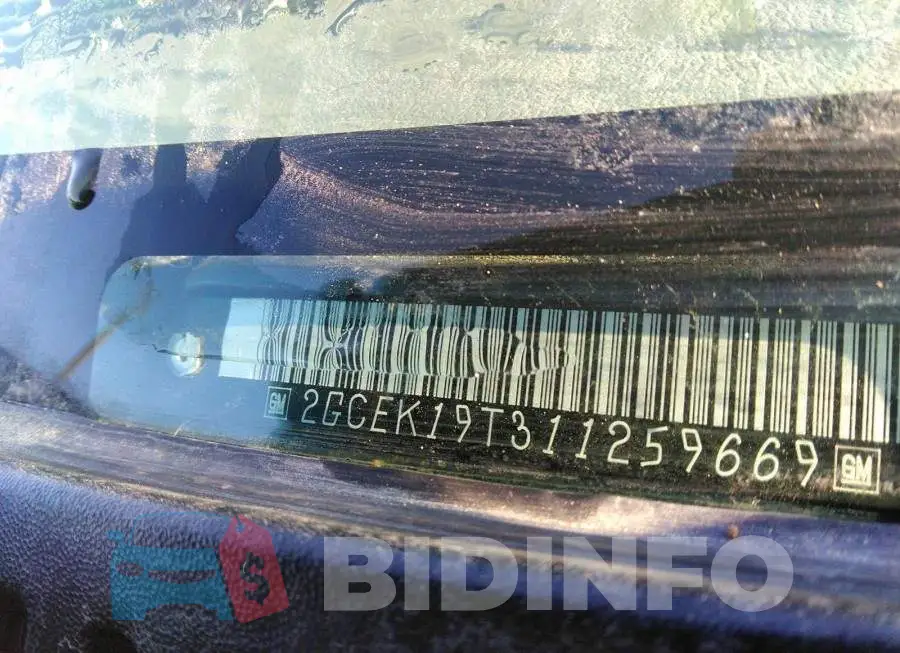 2GCEK19T311259669 Photo# 9