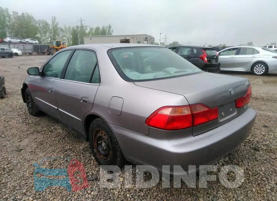 1HGCG5675YA811911 Photo# 3