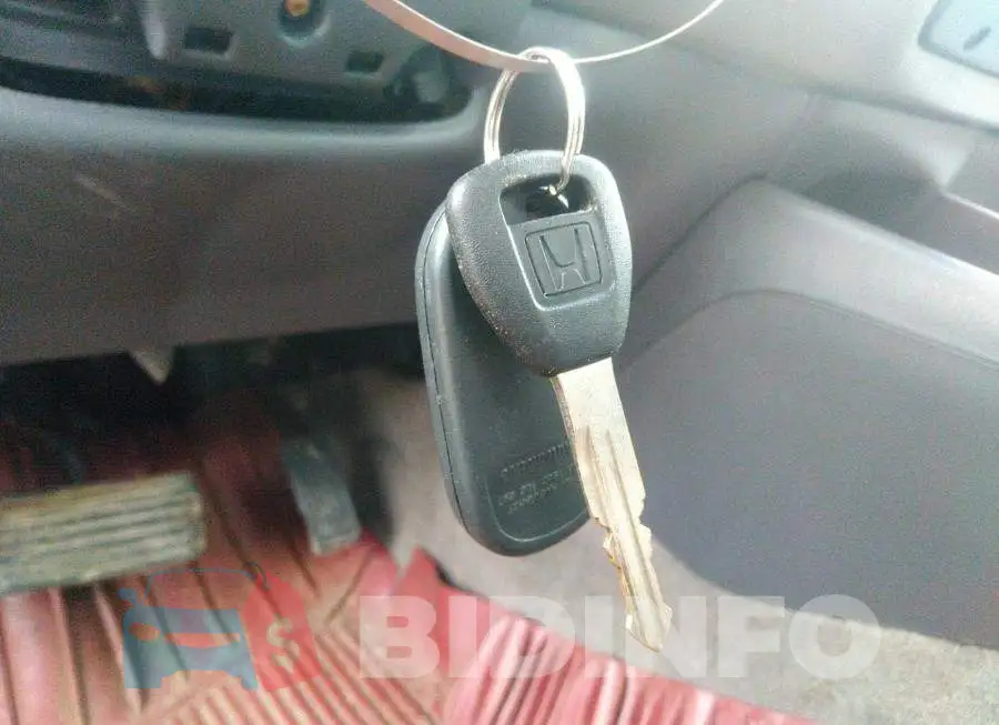 1HGCG5675YA811911 Photo# 11