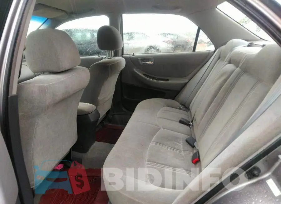 1HGCG5675YA811911 Photo# 8