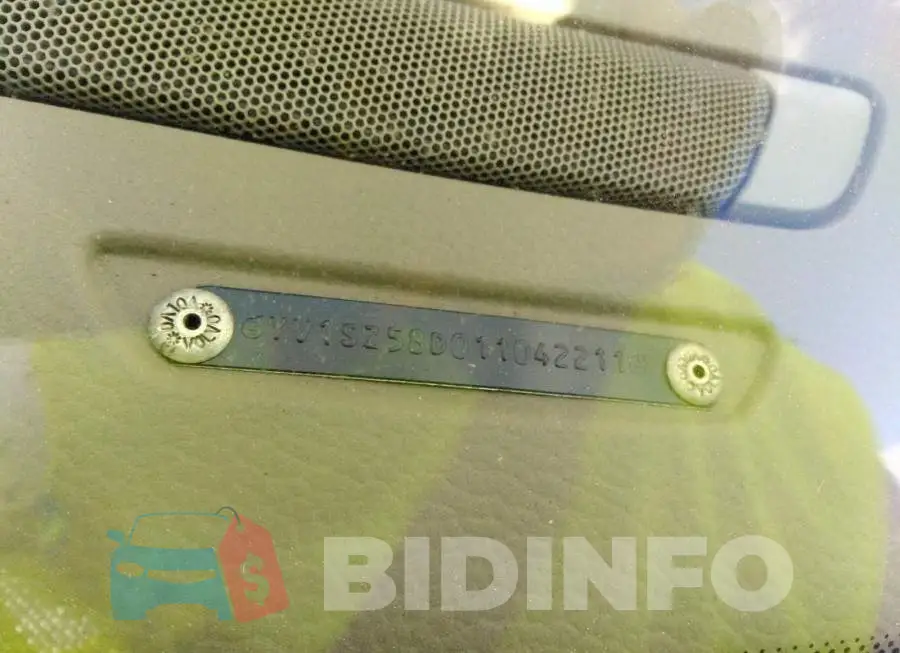 YV1SZ58D011042211 Photo# 9