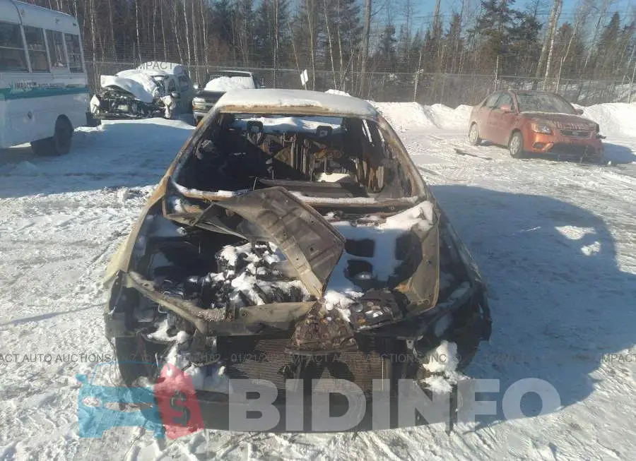 2T1BURHE0JC087942 Photo# 6