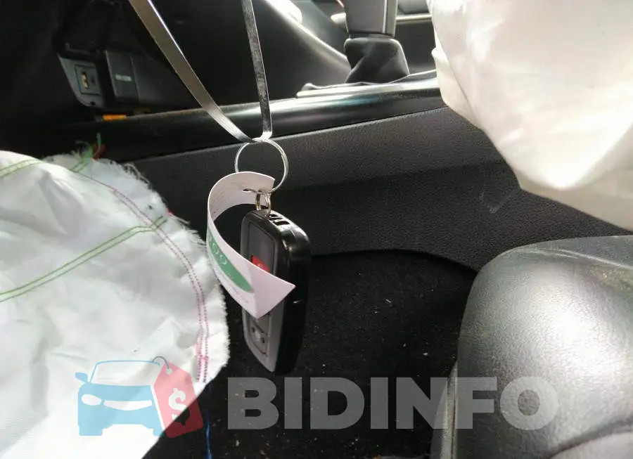 4T1B21HKXJU509856 Photo# 11