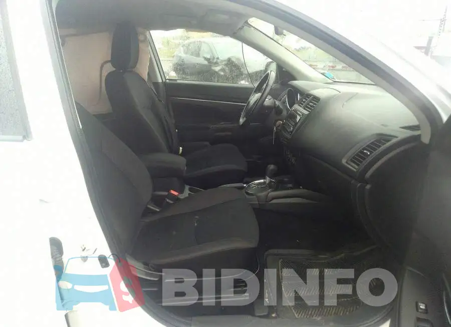 4A4AJ3AU9FE608396 Photo# 5