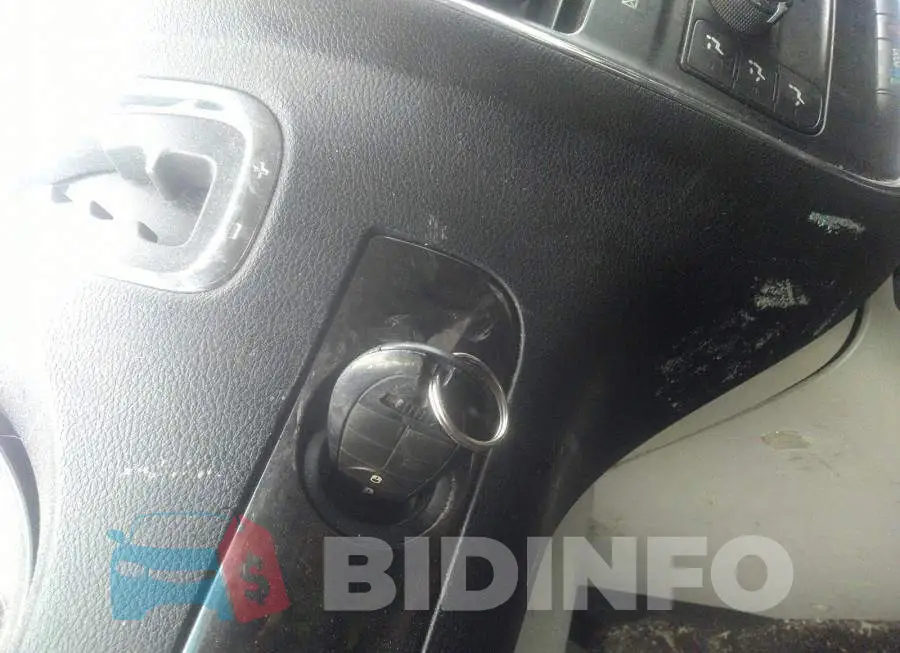 2C4RDGBGXCR253089 Photo# 11