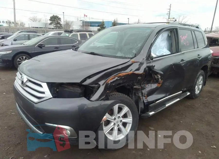 5TDBK3EH3CS131508 Photo# 6