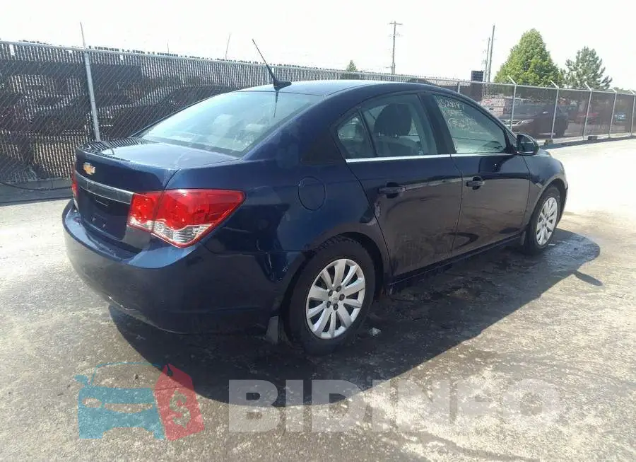 1G1PA5SH8B7228827 Photo# 4