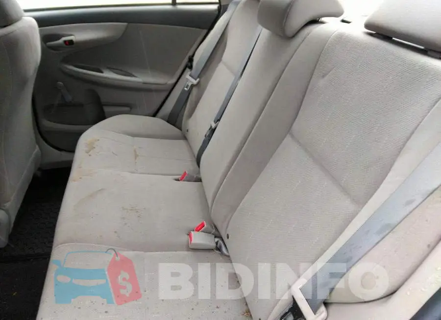 2T1BU4EE8CC772491 Photo# 8